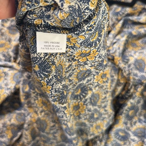 MISA Los Angeles wrap floral dress - Picture 8 of 8